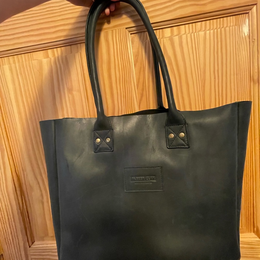 Parker Clay Black Leather maxi Tote Bag